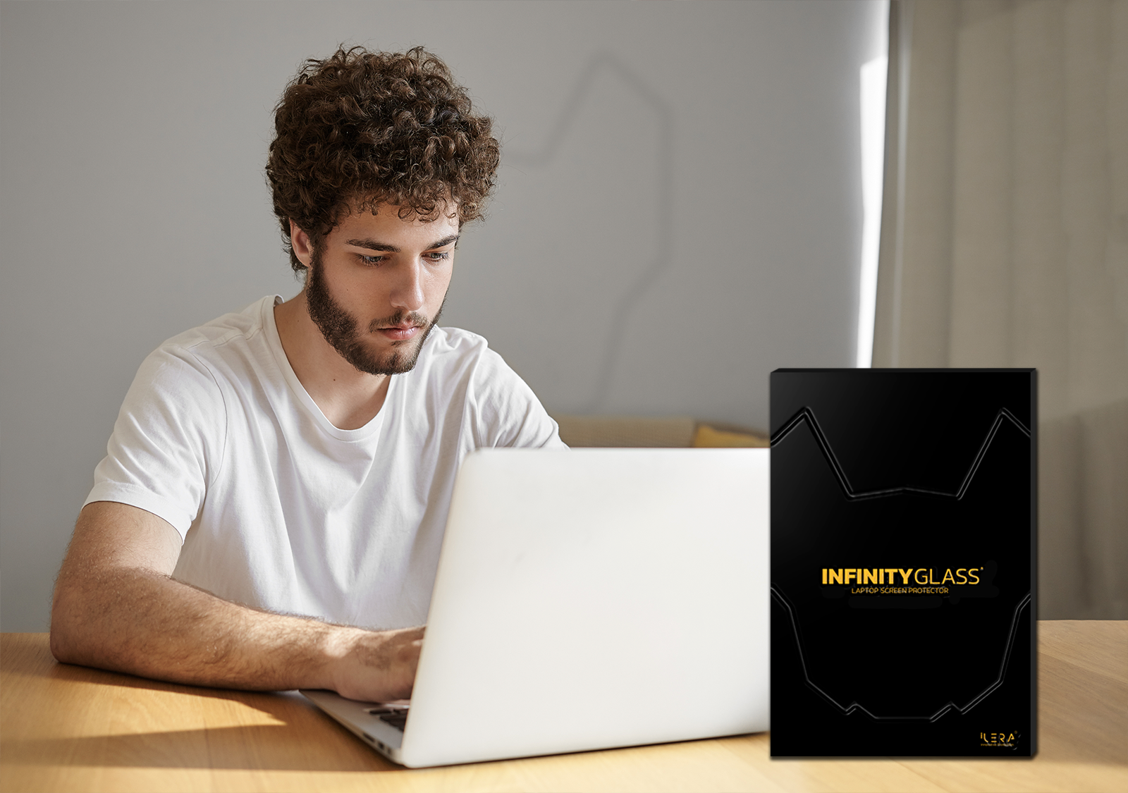 MacBook Incognito Glass